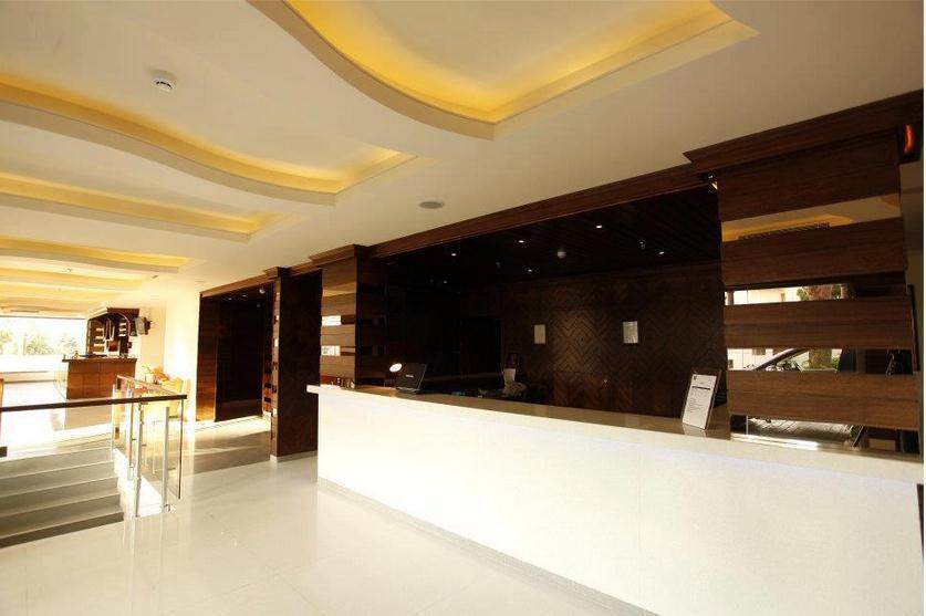 Le Noble Hotel Zouk El Kharab Exterior foto